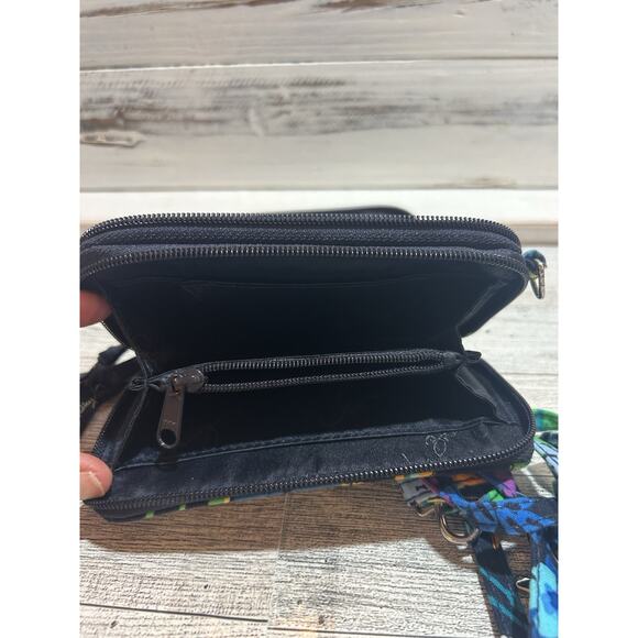 Vera Bradley Euro Wallet Trifold Purse in Midnight Blue with carry strap - Picture 5 of 6